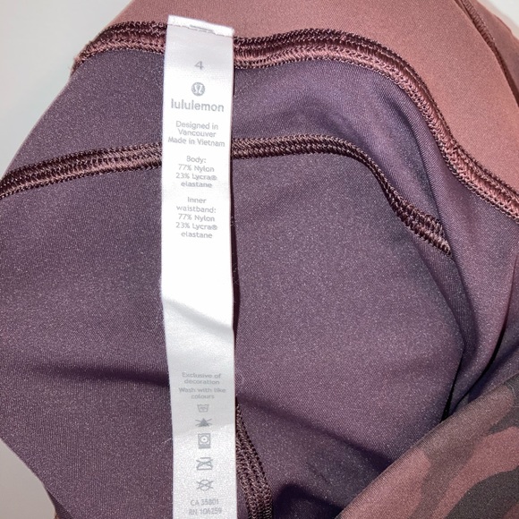 Wunder Train High-Rise Short 8" - Picture 7 of 8